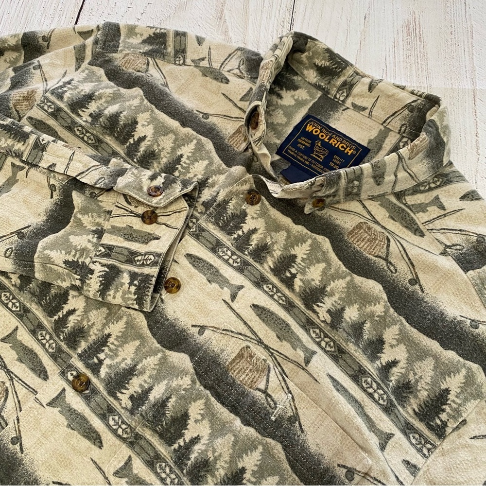 Woolrich Fishing themed Outdoor Long sleeve Button up Shirt